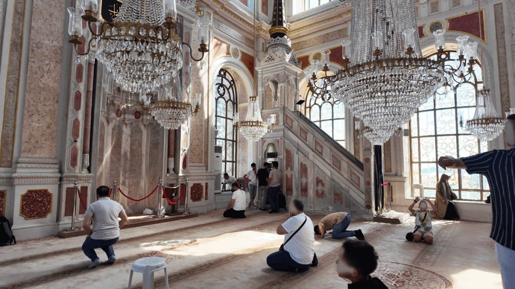 Ortaköy Mosque 7（Büyük-Mecidiye-Camii）