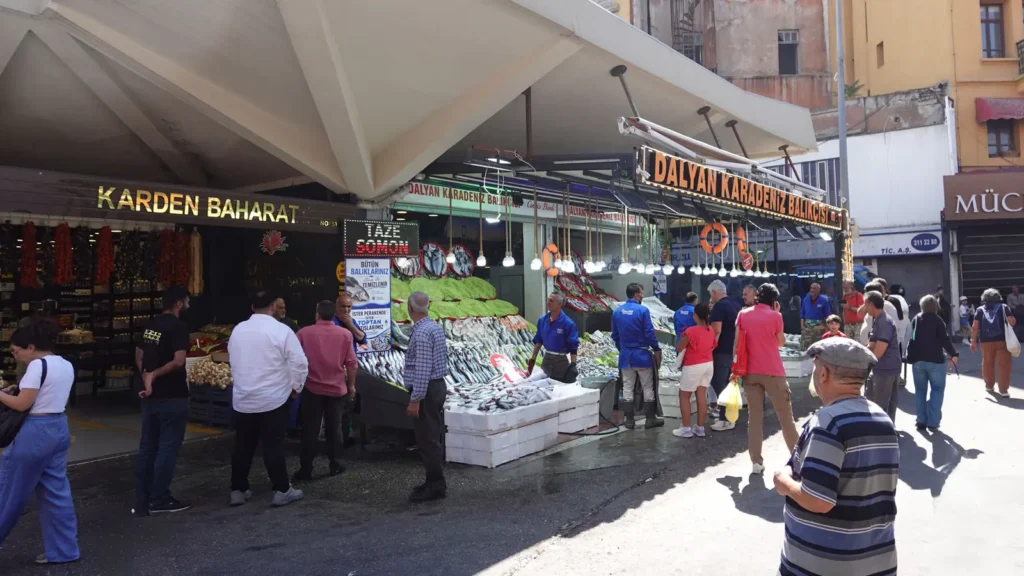 Fish and spice shops along the exterior of Ulus Hali in Ankara